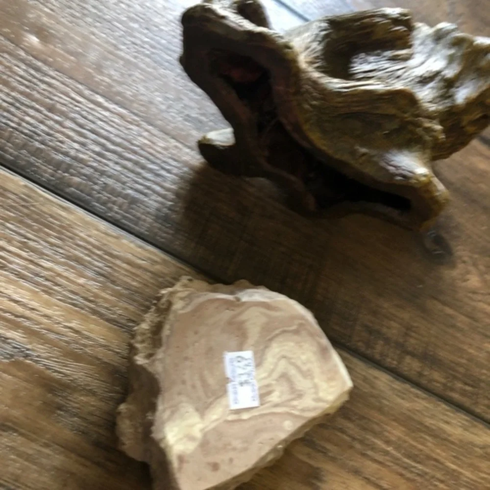 Poly-Resin Granite Rock Water Dish & Tree Stump